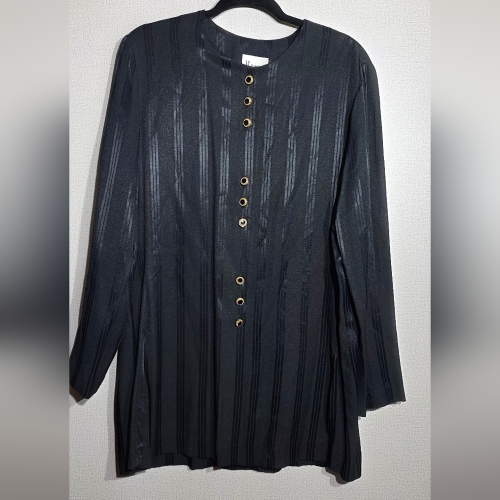 Black Long Sleeve Button-Up Shirt
